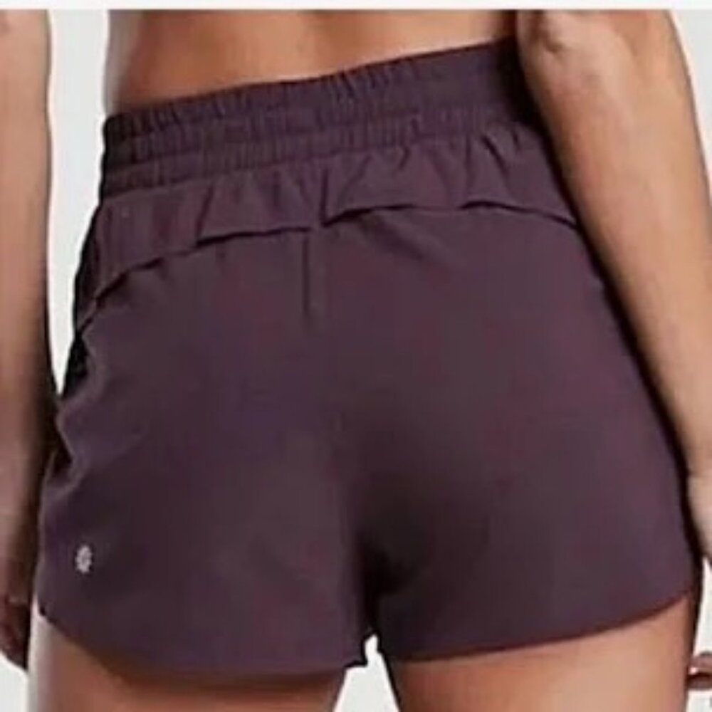 Athleta 3" Hustle Athletic Shorts in Deep Plum Size 2X